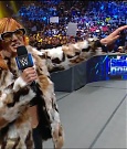 WWE_Friday_Night_Smackdown_1st_July_2022_720p_WEBRip_h264_mp4_002589189.jpg