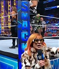 WWE_Friday_Night_Smackdown_1st_July_2022_720p_WEBRip_h264_mp4_002604805.jpg