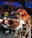 WWE_Friday_Night_Smackdown_1st_July_2022_720p_WEBRip_h264_mp4_002611211.jpg