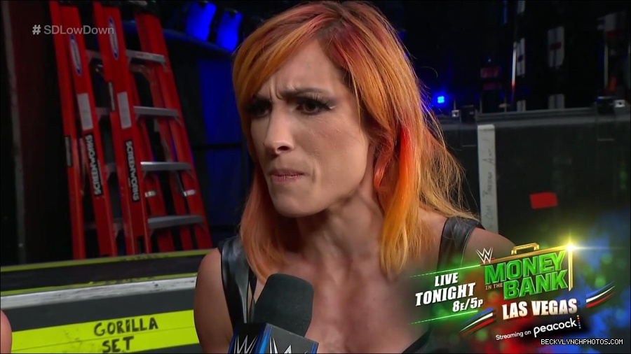 WWE_The_SmackDown_LowDown_2022_07_02_720p_Hi_WEB_h264-HEEL_mp4_000291733.jpg