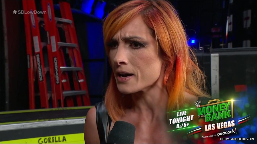 WWE_The_SmackDown_LowDown_2022_07_02_720p_Hi_WEB_h264-HEEL_mp4_000293733.jpg
