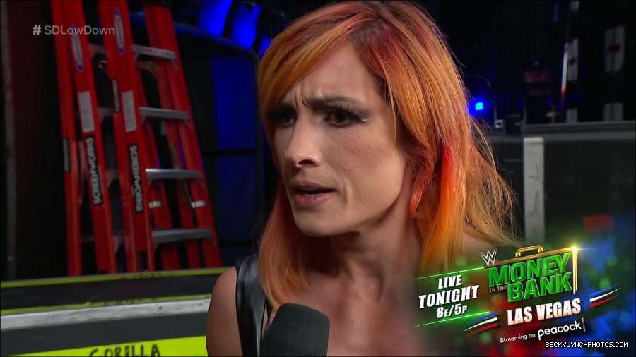 WWE_The_SmackDown_LowDown_2022_07_02_720p_Hi_WEB_h264-HEEL_mp4_000294133.jpg