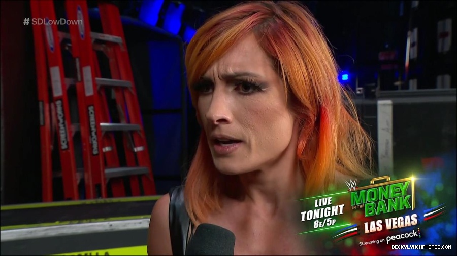 WWE_The_SmackDown_LowDown_2022_07_02_720p_Hi_WEB_h264-HEEL_mp4_000294933.jpg