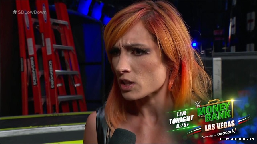 WWE_The_SmackDown_LowDown_2022_07_02_720p_Hi_WEB_h264-HEEL_mp4_000295333.jpg