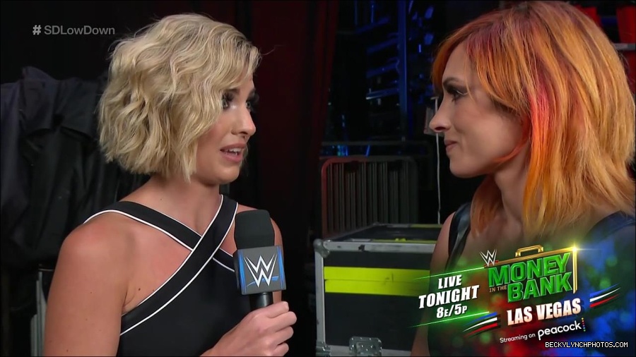WWE_The_SmackDown_LowDown_2022_07_02_720p_Hi_WEB_h264-HEEL_mp4_000301733.jpg