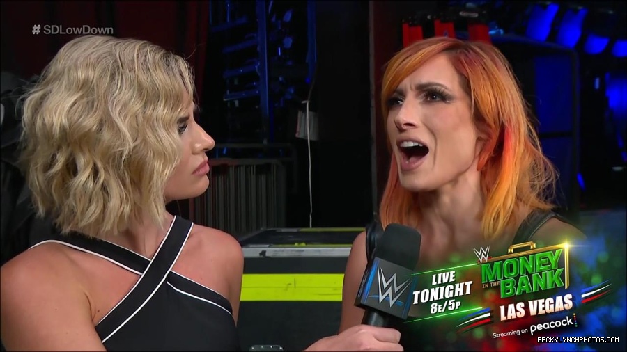 WWE_The_SmackDown_LowDown_2022_07_02_720p_Hi_WEB_h264-HEEL_mp4_000306533.jpg