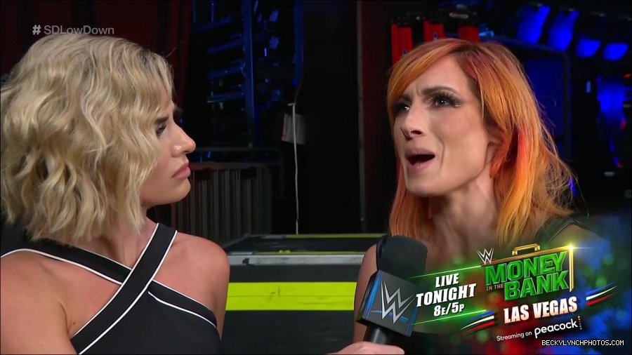 WWE_The_SmackDown_LowDown_2022_07_02_720p_Hi_WEB_h264-HEEL_mp4_000306933.jpg