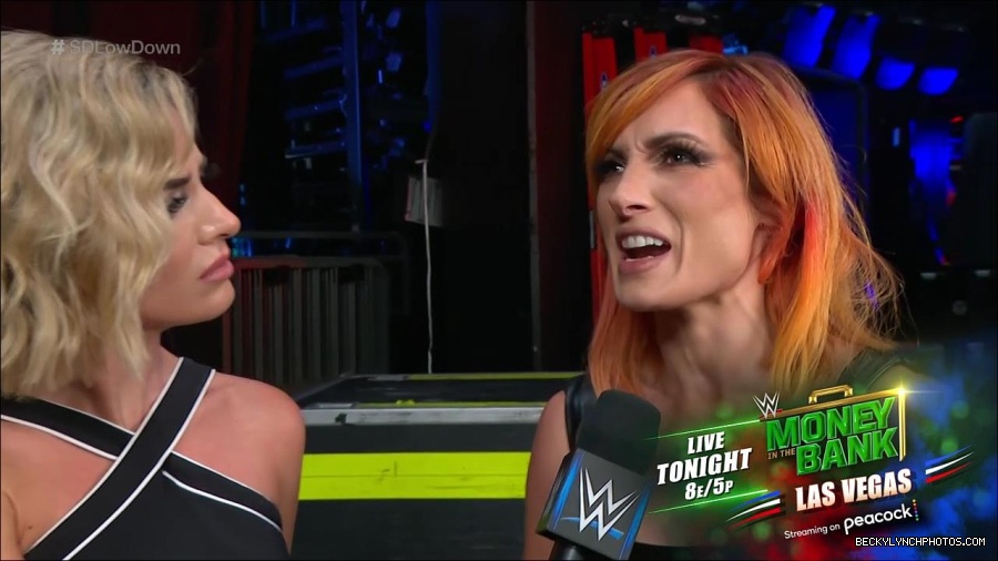 WWE_The_SmackDown_LowDown_2022_07_02_720p_Hi_WEB_h264-HEEL_mp4_000307333.jpg