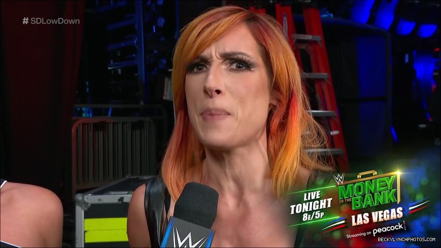 WWE_The_SmackDown_LowDown_2022_07_02_720p_Hi_WEB_h264-HEEL_mp4_000308533.jpg