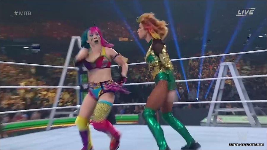 WWE_Money_In_The_Bank_2022_720p_WEB_h264-HEEL_mp4_000721954.jpg