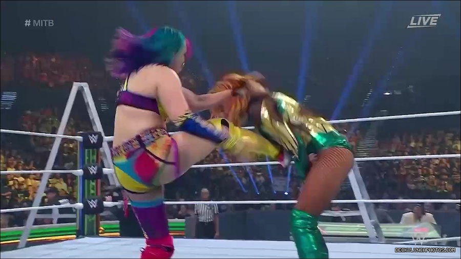 WWE_Money_In_The_Bank_2022_720p_WEB_h264-HEEL_mp4_000723954.jpg