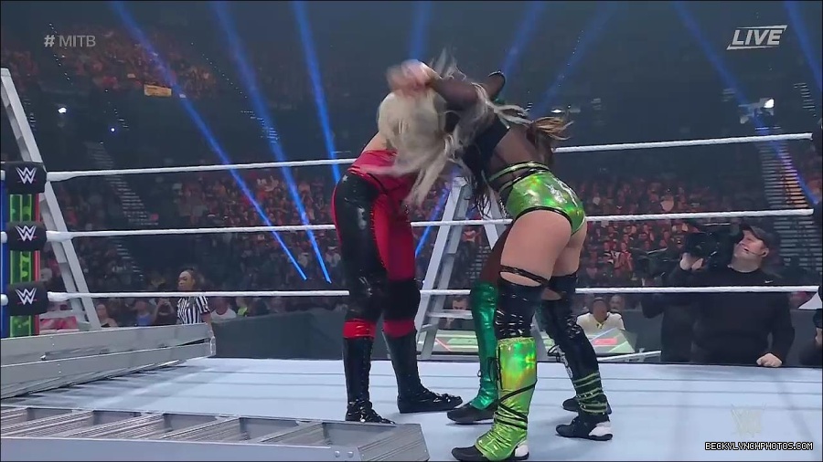 WWE_Money_In_The_Bank_2022_720p_WEB_h264-HEEL_mp4_000826787.jpg