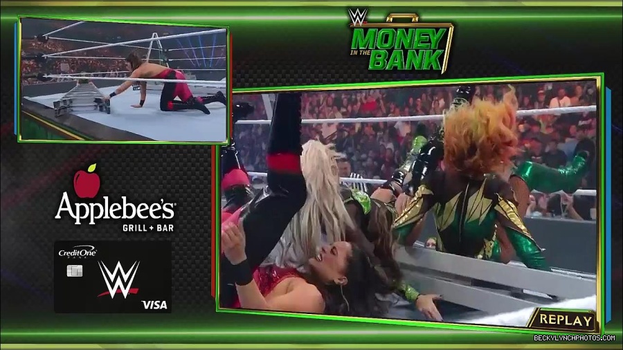 WWE_Money_In_The_Bank_2022_720p_WEB_h264-HEEL_mp4_000846787.jpg
