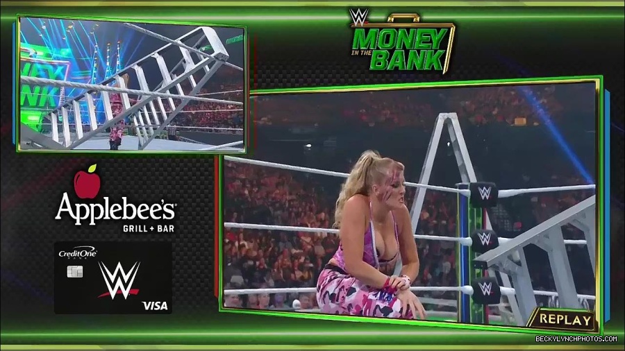 WWE_Money_In_The_Bank_2022_720p_WEB_h264-HEEL_mp4_001116654.jpg