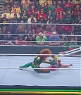 WWE_Money_In_The_Bank_2022_720p_WEB_h264-HEEL_mp4_000729954.jpg