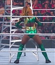 WWE_Money_In_The_Bank_2022_720p_WEB_h264-HEEL_mp4_001322254.jpg