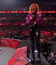WWE_Monday_Night_RAW_2022_07_11_720p_HDTV_x264-Star_mkv_002220410.jpg