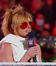 WWE_Monday_Night_RAW_2022_07_18_720p_HDTV_x264-Star_mkv_000464650.jpg