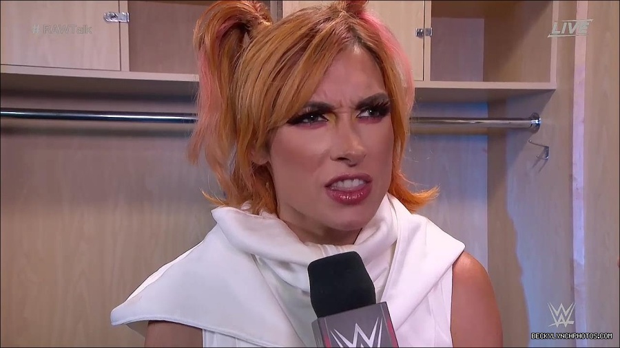WWE_Raw_Talk_2022_07_18_720p_WEB_h264-HEEL_mp4_001279387.jpg