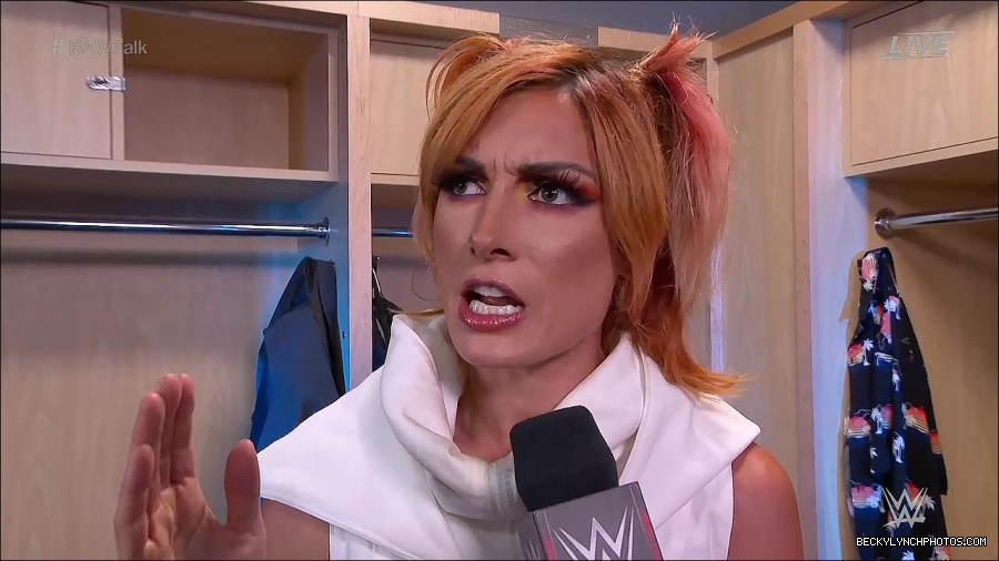 WWE_Raw_Talk_2022_07_18_720p_WEB_h264-HEEL_mp4_001299387.jpg