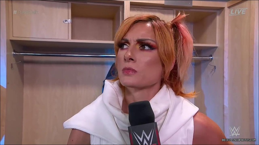 WWE_Raw_Talk_2022_07_18_720p_WEB_h264-HEEL_mp4_001310987.jpg