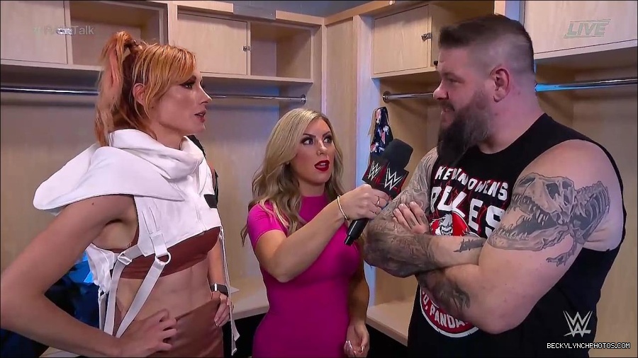 WWE_Raw_Talk_2022_07_18_720p_WEB_h264-HEEL_mp4_001325787.jpg