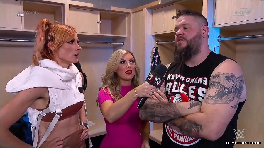 WWE_Raw_Talk_2022_07_18_720p_WEB_h264-HEEL_mp4_001329787.jpg