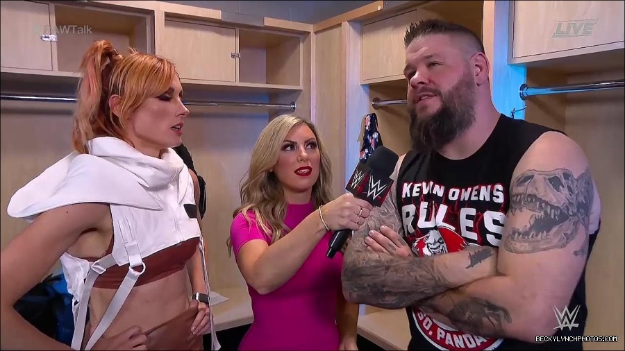 WWE_Raw_Talk_2022_07_18_720p_WEB_h264-HEEL_mp4_001330187.jpg