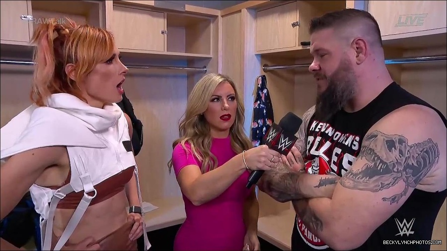 WWE_Raw_Talk_2022_07_18_720p_WEB_h264-HEEL_mp4_001333387.jpg