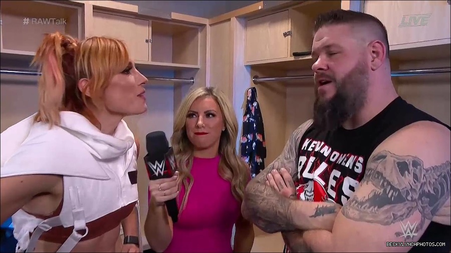 WWE_Raw_Talk_2022_07_18_720p_WEB_h264-HEEL_mp4_001334587.jpg
