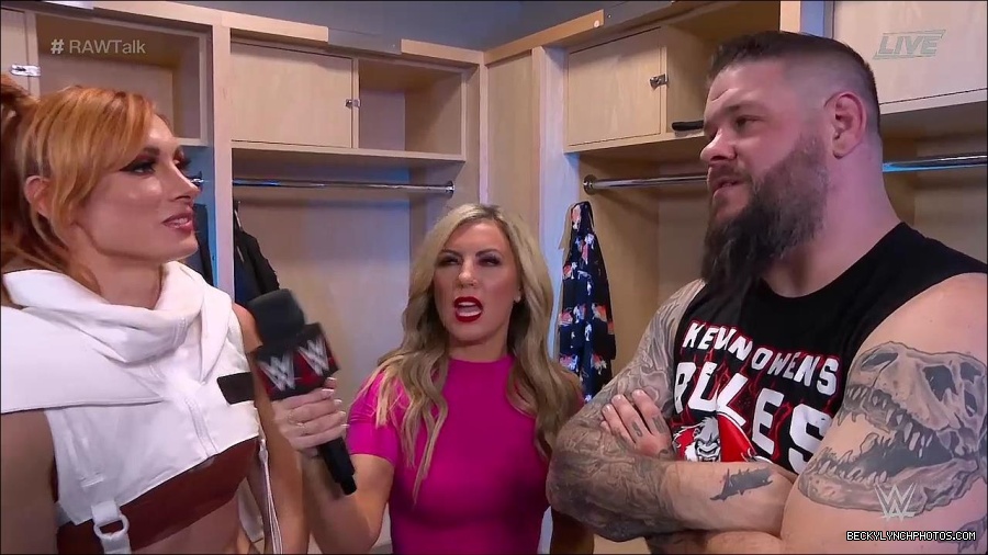 WWE_Raw_Talk_2022_07_18_720p_WEB_h264-HEEL_mp4_001336187.jpg