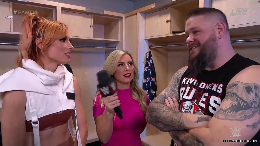 WWE_Raw_Talk_2022_07_18_720p_WEB_h264-HEEL_mp4_001341787.jpg