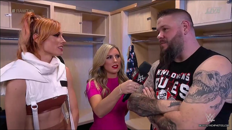 WWE_Raw_Talk_2022_07_18_720p_WEB_h264-HEEL_mp4_001342187.jpg