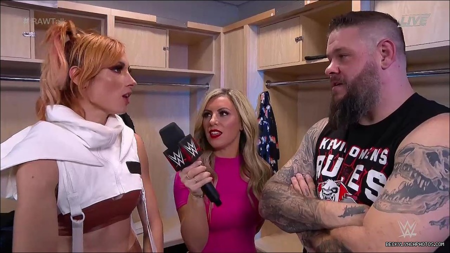 WWE_Raw_Talk_2022_07_18_720p_WEB_h264-HEEL_mp4_001346187.jpg