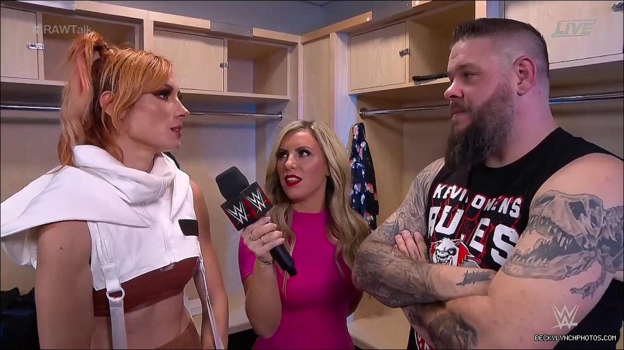 WWE_Raw_Talk_2022_07_18_720p_WEB_h264-HEEL_mp4_001346587.jpg