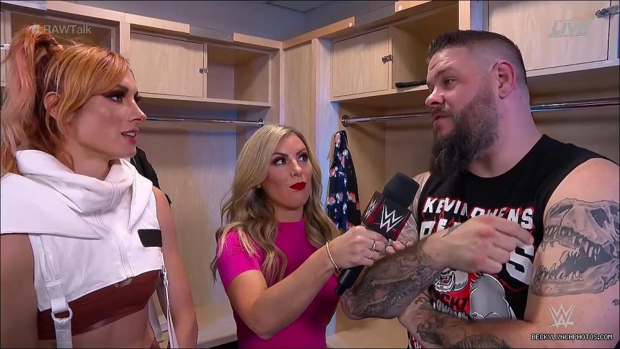 WWE_Raw_Talk_2022_07_18_720p_WEB_h264-HEEL_mp4_001350587.jpg