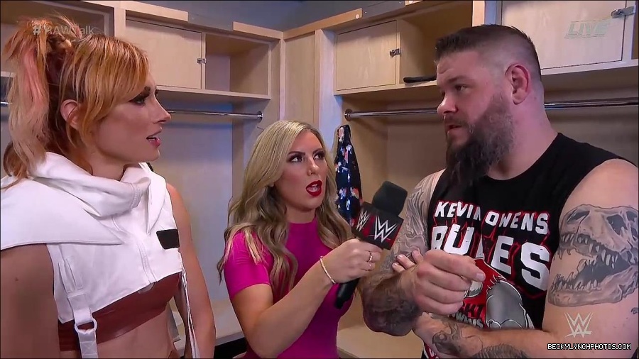 WWE_Raw_Talk_2022_07_18_720p_WEB_h264-HEEL_mp4_001357787.jpg