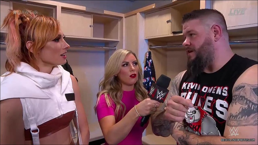 WWE_Raw_Talk_2022_07_18_720p_WEB_h264-HEEL_mp4_001358187.jpg