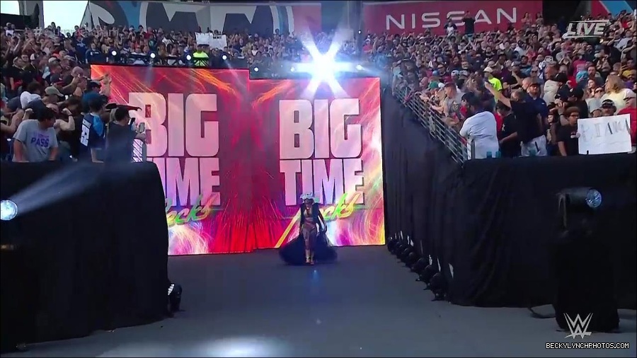WWE_SummerSlam_2022_720p_WEB_h264-HEEL_mp4_000271287.jpg
