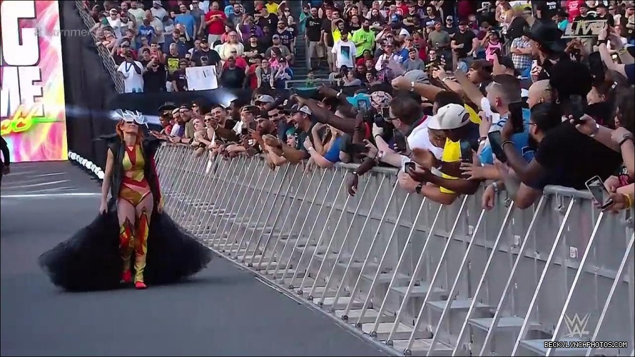 WWE_SummerSlam_2022_720p_WEB_h264-HEEL_mp4_000300887.jpg