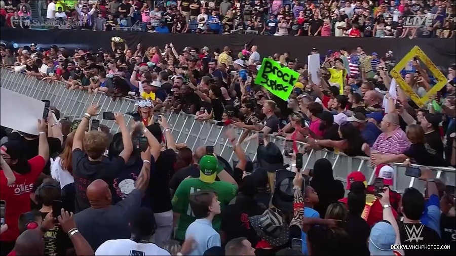 WWE_SummerSlam_2022_720p_WEB_h264-HEEL_mp4_000310087.jpg