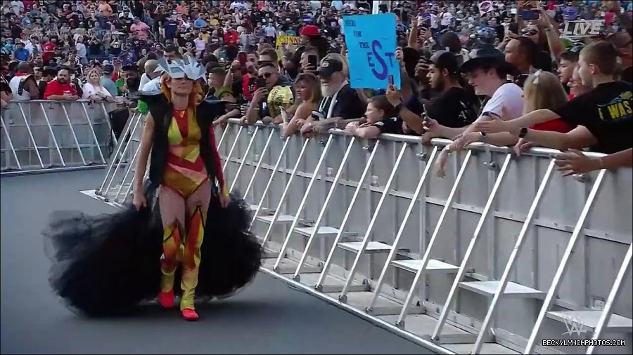 WWE_SummerSlam_2022_720p_WEB_h264-HEEL_mp4_000323287.jpg