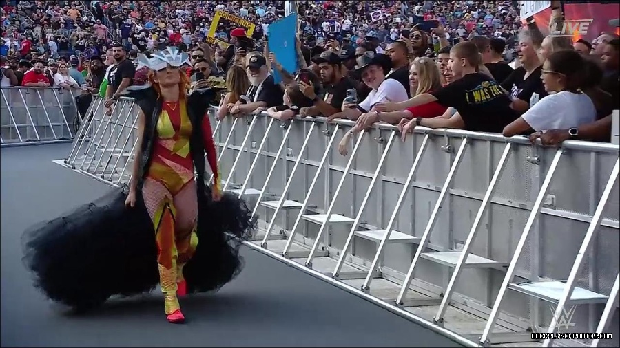 WWE_SummerSlam_2022_720p_WEB_h264-HEEL_mp4_000324887.jpg