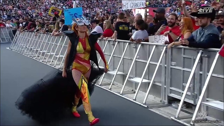 WWE_SummerSlam_2022_720p_WEB_h264-HEEL_mp4_000326887.jpg