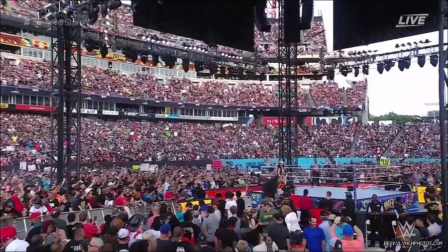 WWE_SummerSlam_2022_720p_WEB_h264-HEEL_mp4_000337687.jpg