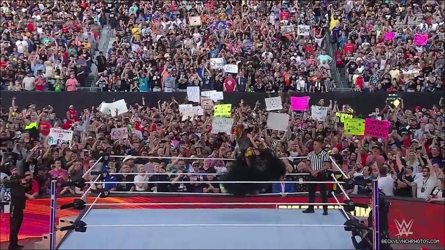 WWE_SummerSlam_2022_720p_WEB_h264-HEEL_mp4_000363287.jpg