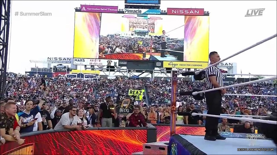 WWE_SummerSlam_2022_720p_WEB_h264-HEEL_mp4_000369687.jpg