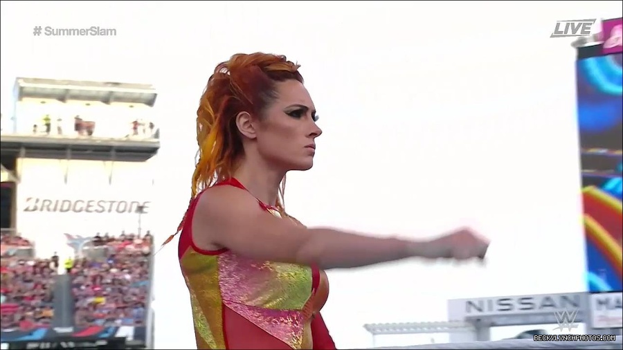 WWE_SummerSlam_2022_720p_WEB_h264-HEEL_mp4_000477287.jpg