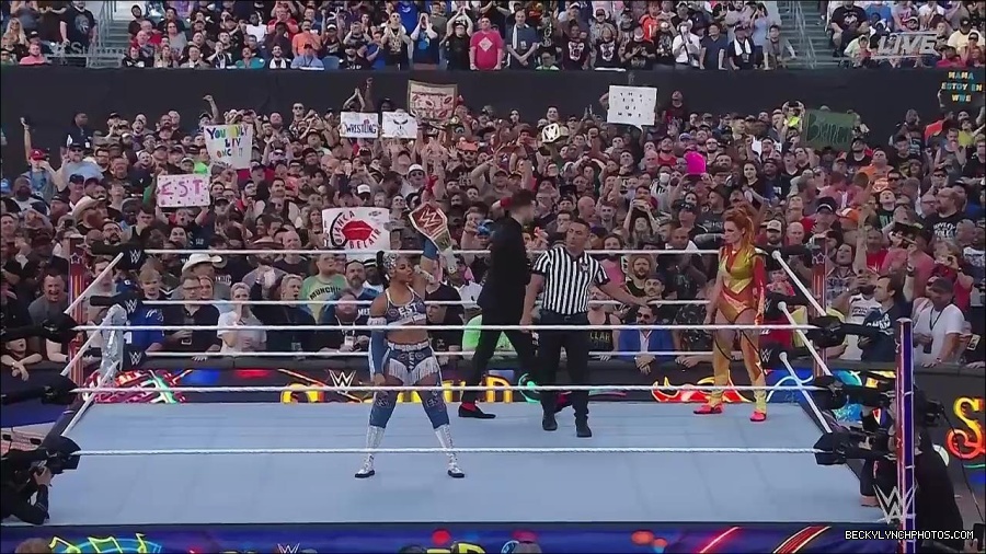 WWE_SummerSlam_2022_720p_WEB_h264-HEEL_mp4_000502087.jpg