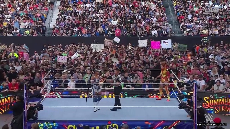 WWE_SummerSlam_2022_720p_WEB_h264-HEEL_mp4_000504887.jpg